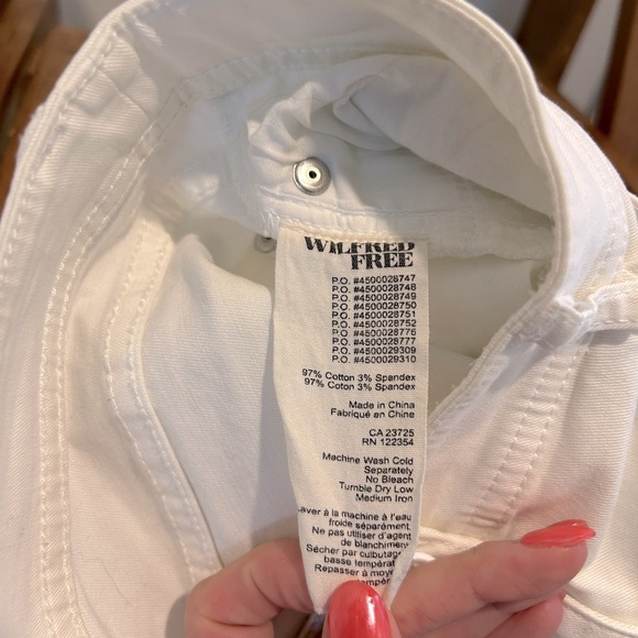 ARITZIA WILFRED FREE WHITE PANTS - SIZE 2 - Picture 6 of 6